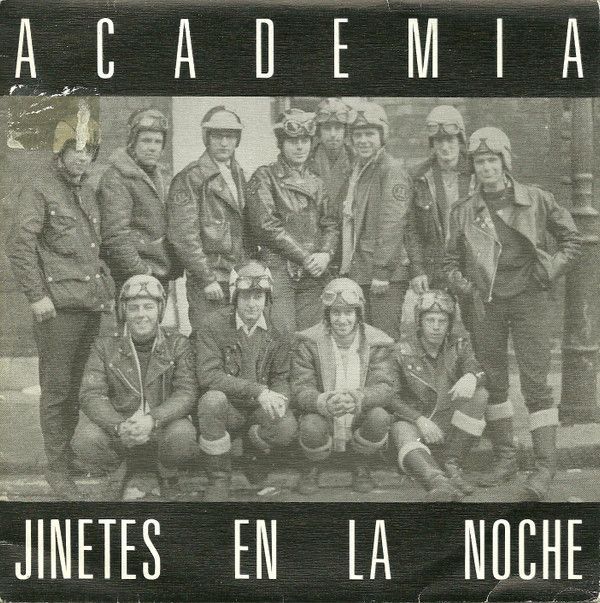 Jinetes En La Noche
