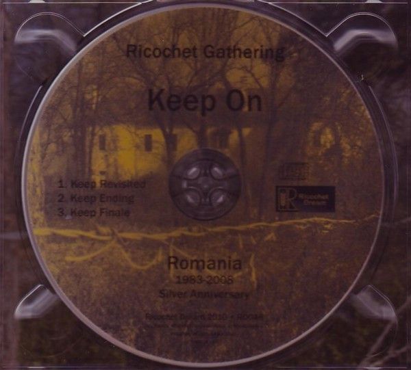 MC5qcGVn-239.jpeg Keep On