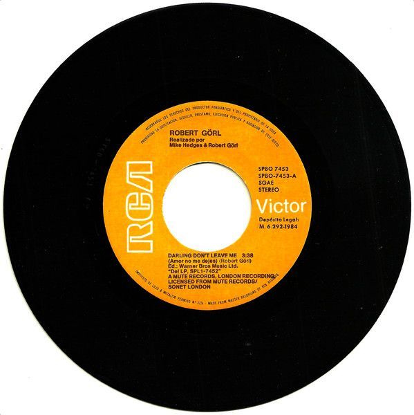Darling Don't Leave Me = Amor No Me Dejes