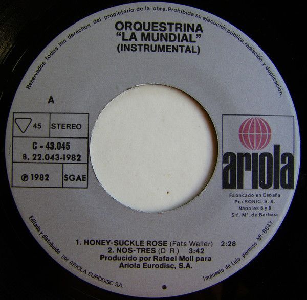 NS01MzIxLmpwZWc-1.jpeg Honey-Suckle Rose