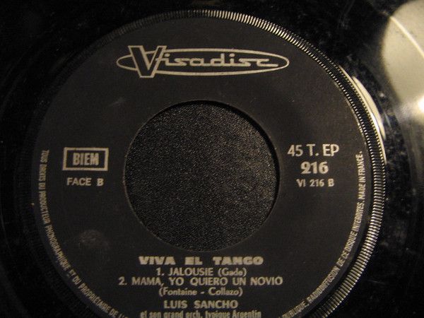 Ny0yMDcyLmpwZWc.jpeg Viva El Tango