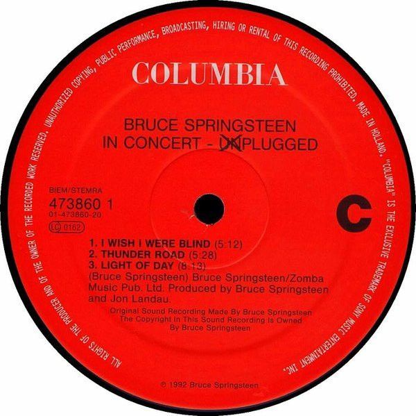 OS03OTU1LmpwZWc.jpeg In Concert / MTV Plugged