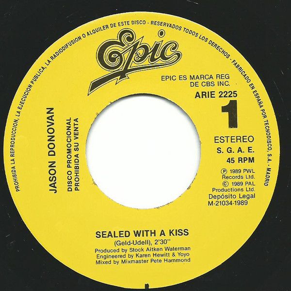 60fdc8680e696f532408ae9a905603bce67cf4a0_0_0.jpeg Sealed With A Kiss