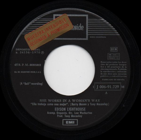 7c492b521035941f3ca6358535d9b5405602f960_0_0.jpeg She Works In A Woman's Way / It's Gonna Be A Lonely Summer
