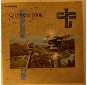 Sideway Look
