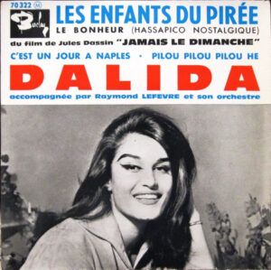 Les Enfants Du Pirée
