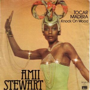 Tocar Madera = Knock On Wood