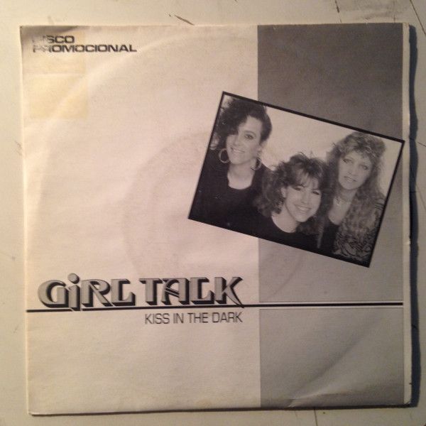 Kiss In The Dark