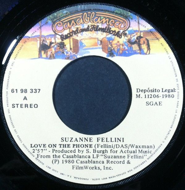 Love On The Phone "Amor Por Telefono"