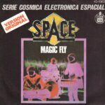 d4a4c60db0eb38e2cc3308d41c5737a6a5782566_0_0.jpeg Magic Fly