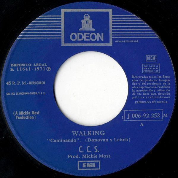 f4e41dde6e98544897bf8d0b506ff70f11e0bbd5_0_0.jpeg Walking