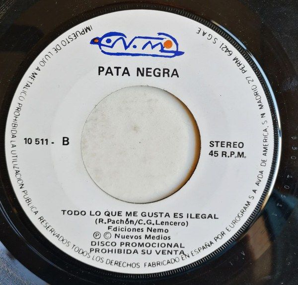 Todo Lo Que Me Gusta Es Ilegal