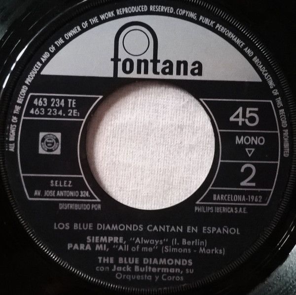 Los "Blue Diamonds" Cantan En Español