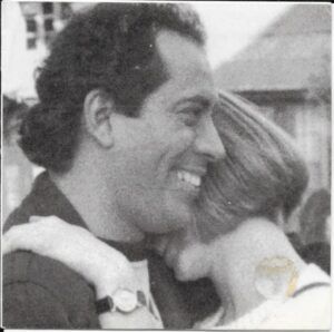 Tu Amor Me Queda