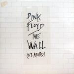 The Wall (El Muro)