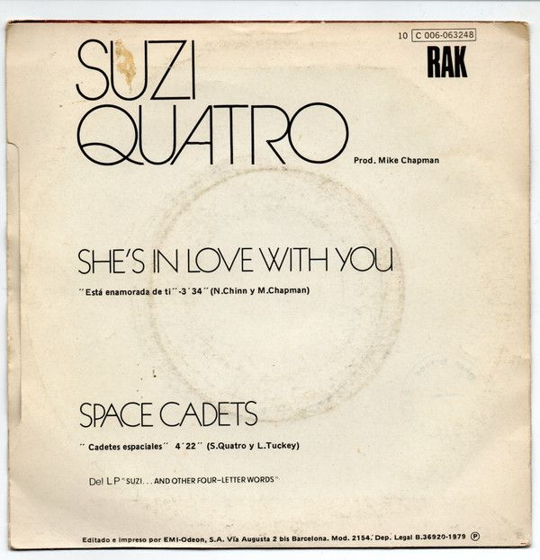 She's In Love With You = Está Enamorada De Ti