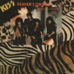 Heaven's On Fire = El Cielo Esta Ardiendo