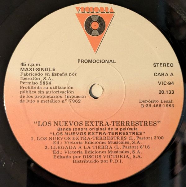 54971b8b635e51e24b7fe61404b3955f051fcd9e_0_0.jpeg Los Nuevos Extra-terrestres = Extraterrestral Visitors (Banda Sonora Original)