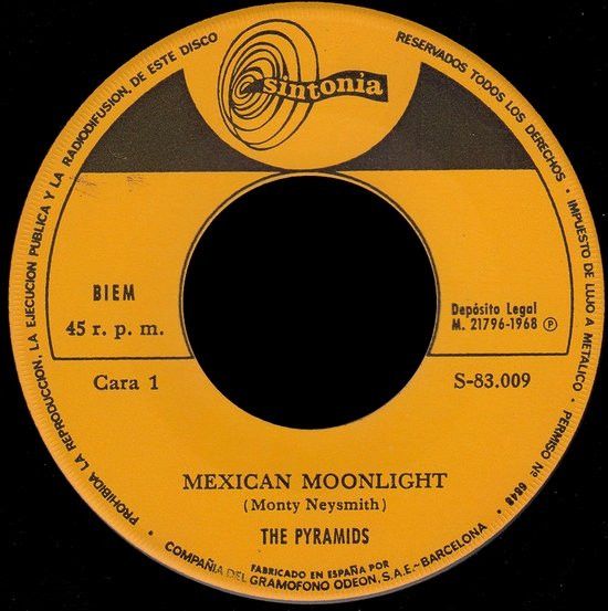 788bd76ca9ae8b41ff2e00e191c087a9477228ee_0_0.jpeg Mexican Moonlight / John Chewey