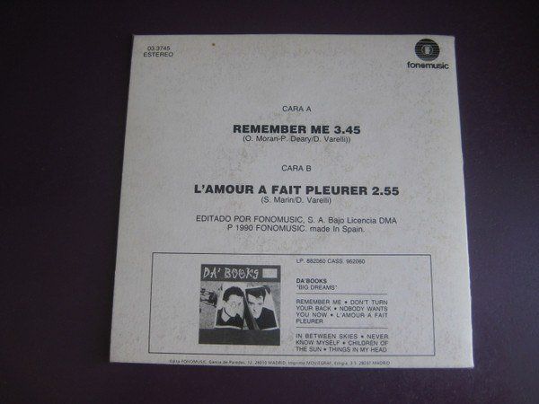Remember Me / L'amour A Fait Pleurer