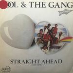 Straight Ahead = Todo Recto