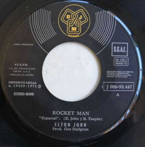 04fa3355793cb57542b9e3fa4047726a7e27e9c6_0_0.jpeg Rocket Man