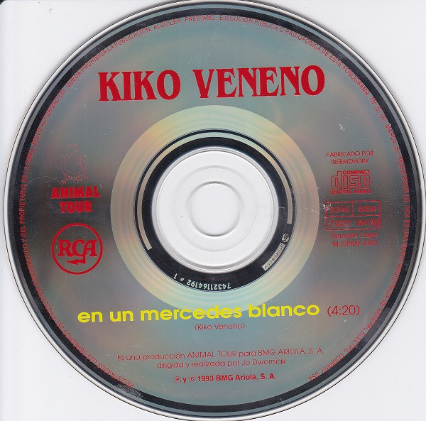 En Un Mercedes Blanco