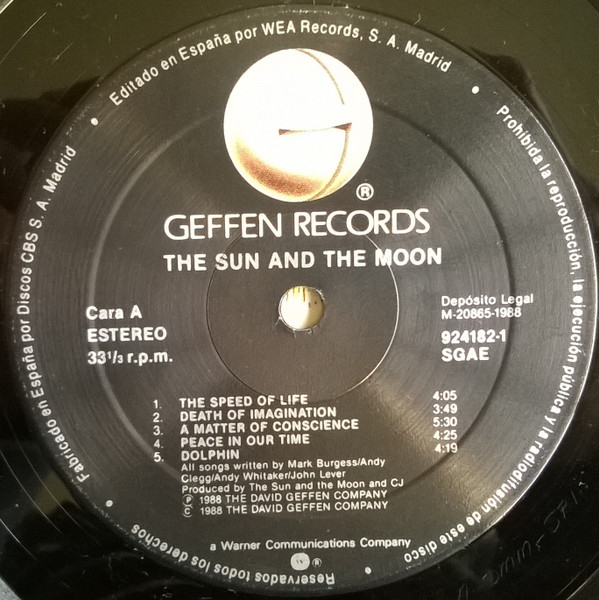 3828109cd324339b6742f7873a486c1a6f6d57f6_0_0-1.jpeg Le Soleil, La Lune