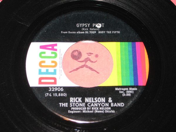 Gypsy Pilot / Love Minus Zero/No Limit