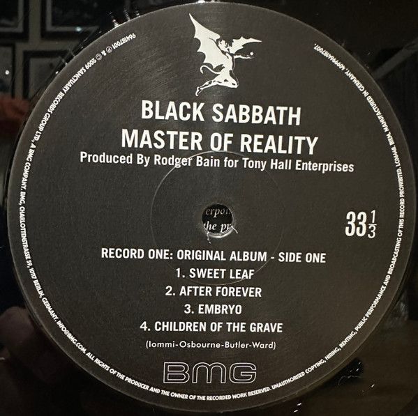 239e6b438f0f1ee8e065c780f30f645aabfb654d_0_0-1.jpeg Master Of Reality