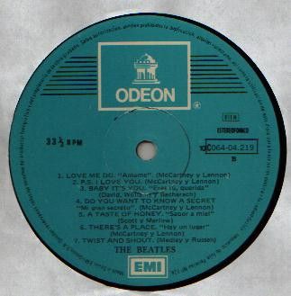 dfb744122af1f431cc2da1bce5591d75aa5bcb5e_0_0.jpeg The Beatles