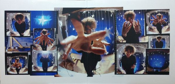 7e3d314977781b9d150926f2d22b25938d06a0f0_0_0.jpeg Greatest Hits