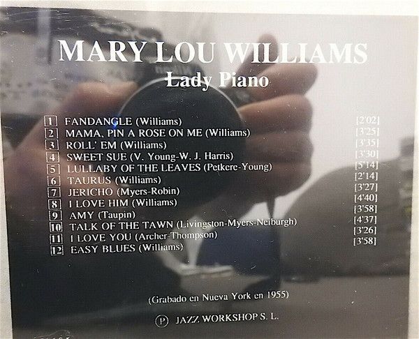 Lady Piano