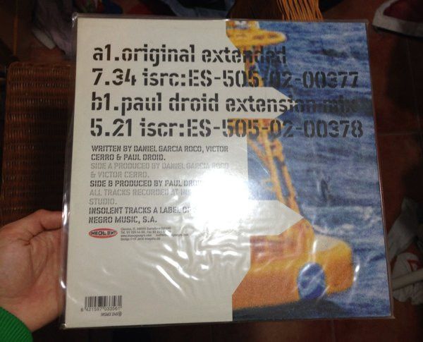 ff7b496490027b8f5a43dff8cb306adad9cac5e9_0_0.jpeg Alone In The Sea