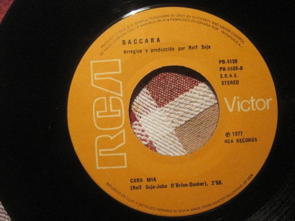 Yes Sir, I Can Boogie / Cara Mia