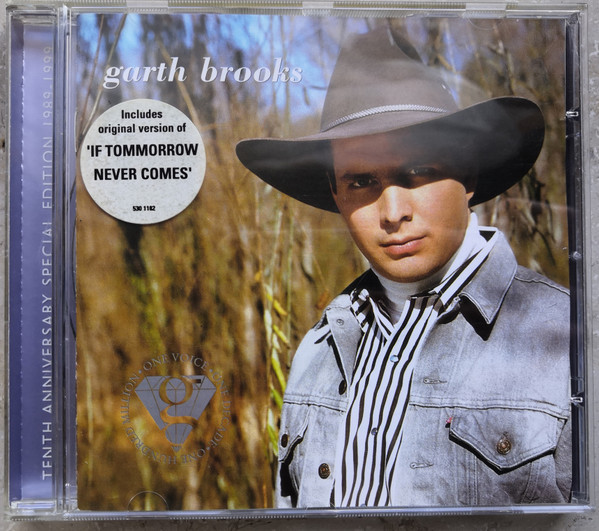 6d75498a55d6df0384a44a490124ed38221a87f9_0_0.jpeg Garth Brooks