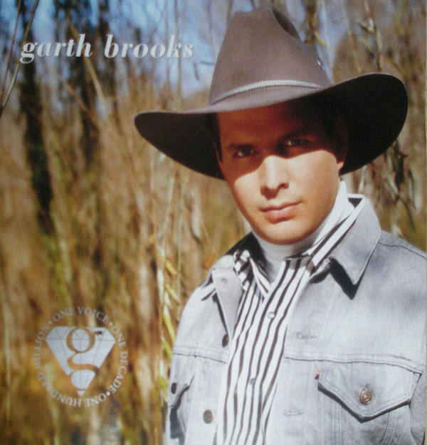 f4948e7d464665362af7a8b31b78952c6674f2de_0_0.jpeg Garth Brooks