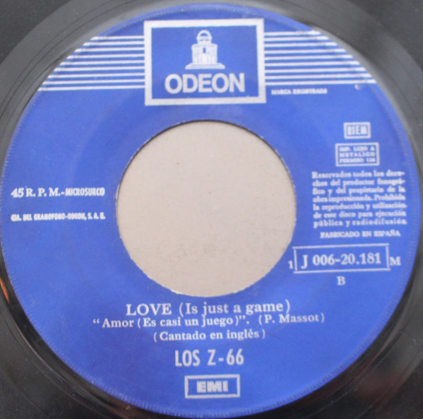Despierta El Amor / Love (Is Just A Game)